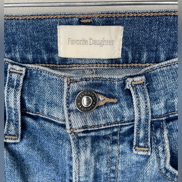 Favorite Daughter The Valentina Shortie Jean in Laurel Size 24 Raw Hem High Rise - Picture 7 of 13